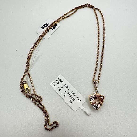 NWT 10mm trillion cut morganite w/ accent .18ct diamonds set in 14k YG necklace!